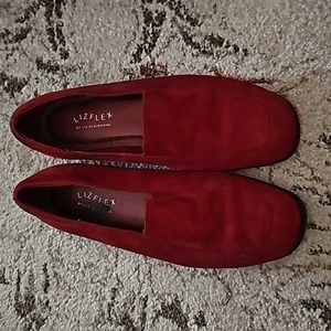 Liz Claiborne Red suede flats